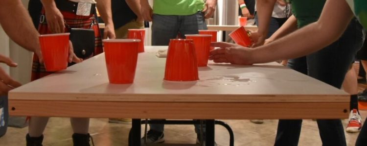 Flip-Cup